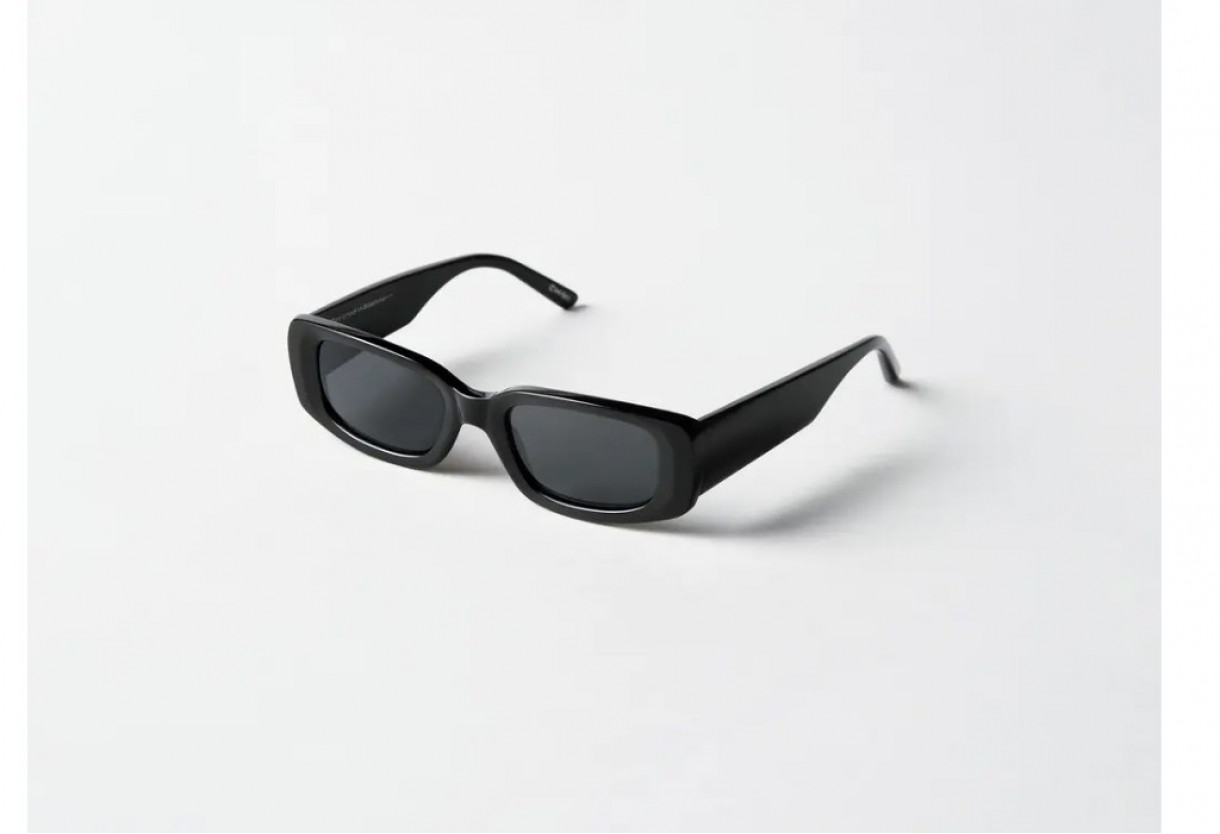 Sunglasses Chimi 10 Black